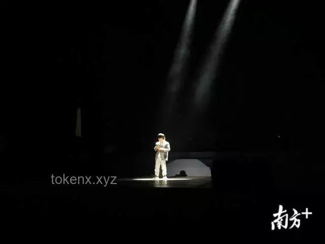 **【高端局音乐】音乐一响，思念无声：我在音乐世界里的情感之旅**